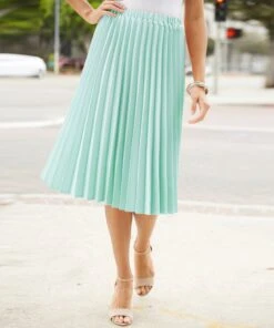 Sunray Pleated Skirt -Berghaus Sales 19239 09050 F 1 HD 3