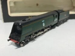 Graham Farish N Gauge 1505 Battle Of Britain 34066 ‘Spitfire’ BR Green Livery, Boxed