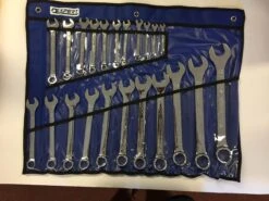 Expert By Facom E110326 22 Piece Metric Combination Spanner Set Supplied In Tool Roll 6-32mm -Berghaus Sales e110326 1